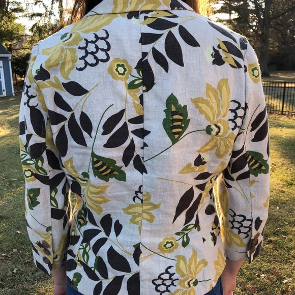 Groovy Floral Blazer - Picture 2 of 2